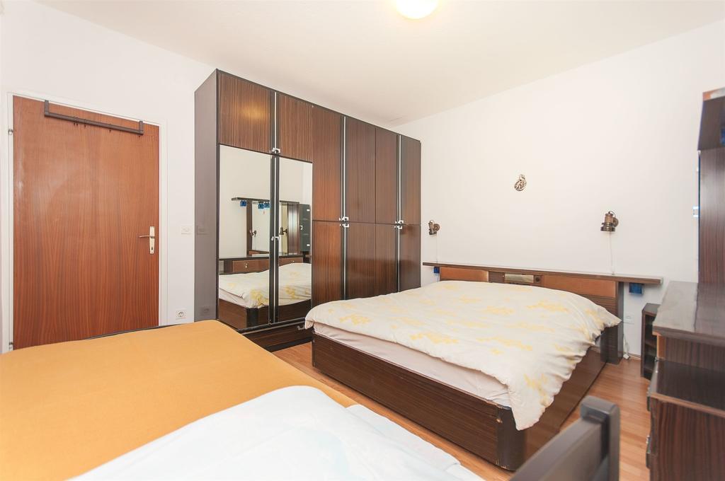Apartments Natasa Trogir Eksteriør billede